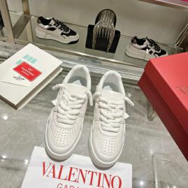 Picture of Valentino Shoes Women _SKUfw129140580fw